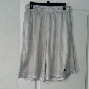 BOYS XL WHITE NIKE SHORTS (Stained)